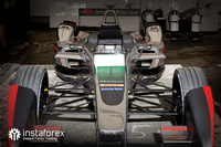 InstaTrade – partenaire officiel de Dragon Racing